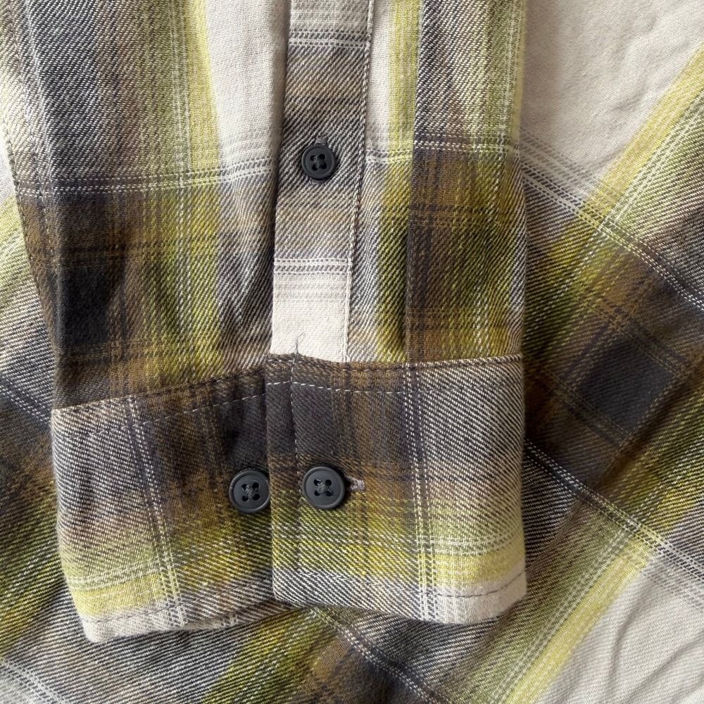 Bass Outdoor Mens Flannel Shirt Plaid Button Up Long Sleeve BFlex XL - Picture 7 of 9